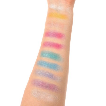 A set of cosmetics, shadows 10 colors, shine 4 colors "Stella and Bloom", Winx-4