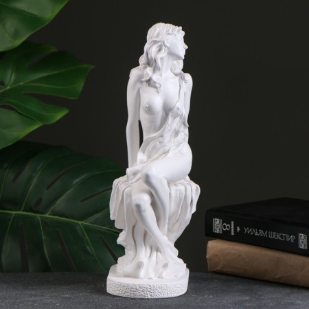 Figure "Girl on the Scale Bolshoi" White 32cm-1