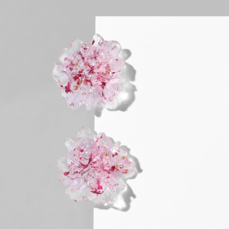Earrings plastic "Flowers" wavy, white-pink color-1