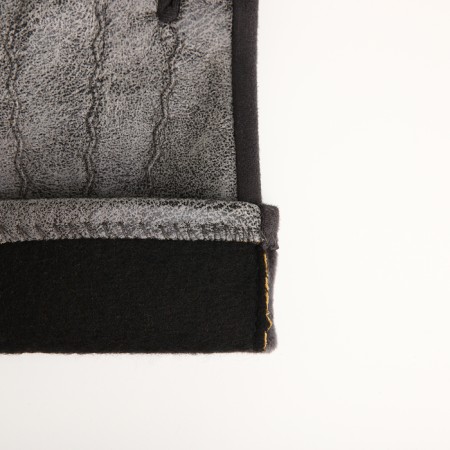Gloves are female, dimensionless, without insulation, color gray color-4
