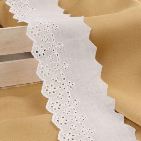 Lace embroidery, 80 mm × 13.7 ± 1 m, white color