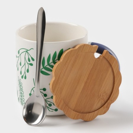 Ceramic mug with a spoon "Herbarium", 350 ml, white color-1