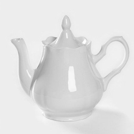 Porcelain kettle "Romance", 1.75 l, white color