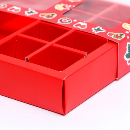 Box for sweets, 8 sweets and chocolate, 17.7 x 17.7 x 3.8 cm "Christmas tree toys"-9