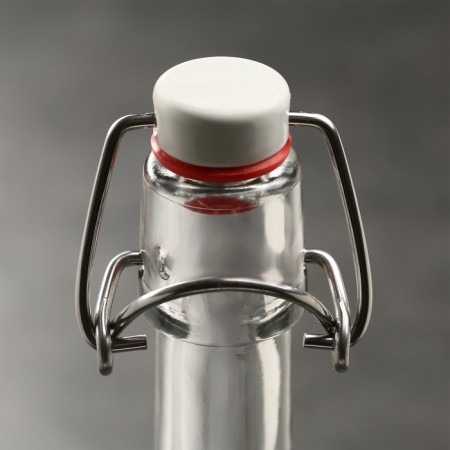 A bottle with a hillock lid "impenetrable. 3 bullets"-2