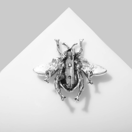 Brooch "Fly" classic, black color in black silver-1