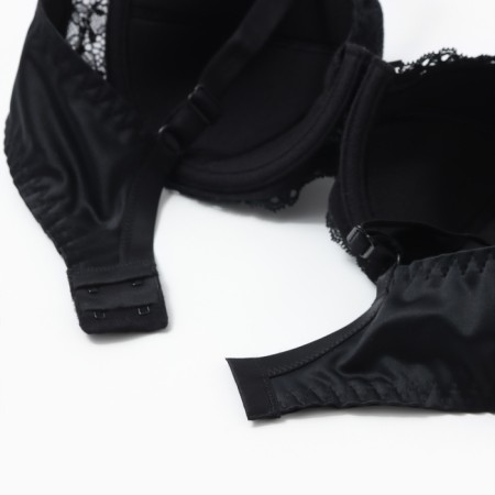 Women's bra, black color, size 70d-2