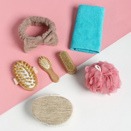 Set Gift Ethel towel 30x60 cm and accessories (7 items)-1