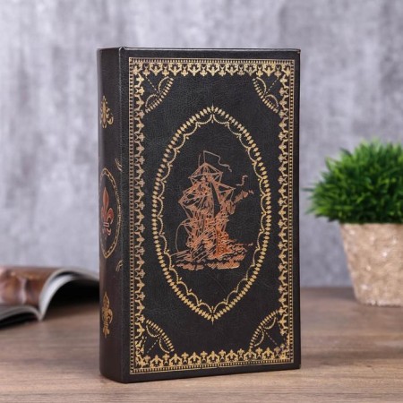 Safe wood book "Golden sailboat" 21x13x5 cm