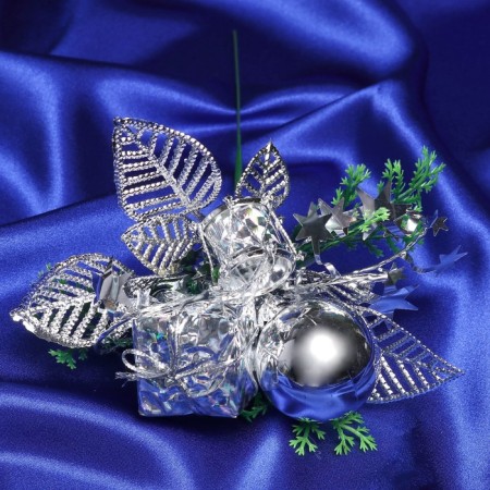 Decor "Winter Fairy Tale" ball Bubenchik Gift, 15 cm, silver