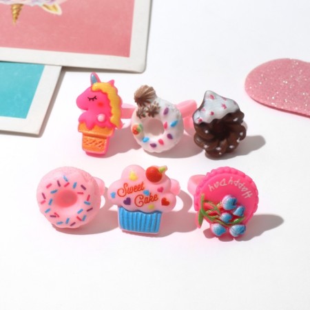 Children's ring "chosen" sweets, a mixture form, color, dimensionless