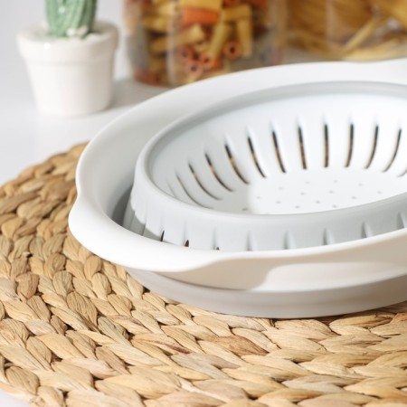 A folding colander with a flex handle, 1.3 l, 35.5 × 19 × 10.7 cm, smoky color-6