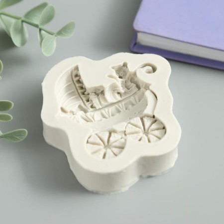 Mold Silicon "stroller" 1.5x6.5x8 cm-1