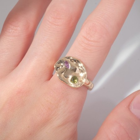 Ring "Roman Lines", purple-pink color in gold, dimensionless-3