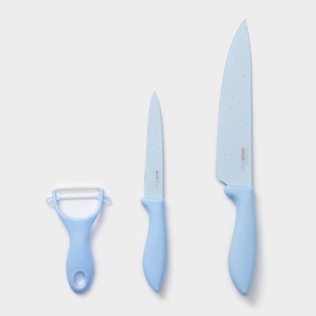 A set of kitchen utensils "Claud", 3 objects: 2 knives, vegetable cleaning of ceramics, blue color