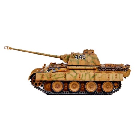 The national model-tank “Great confrontations: T-34/76 vs Panther” Star, 1/72, (5202)-6
