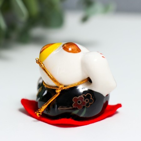 Souvenir Ceramics "Mani -Neko - pleasure" 4.5x3.8x4.6 cm set of 5 pcs-5