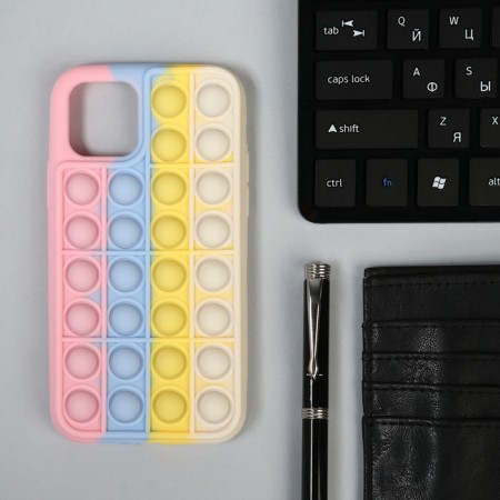 Pop it in the form of a case on the phone, silicone, multi -colored