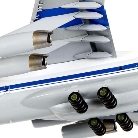 The national model "Russian military transport aircraft IL-76MD" Star, 1/144, (7011)-5