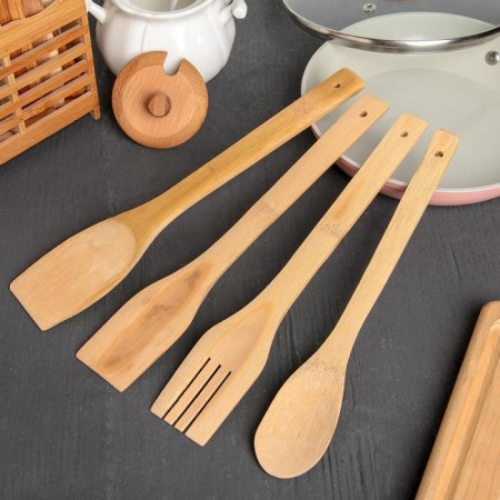 A set of kitchen utensils "Bamboo", 4 items, on a stand-1
