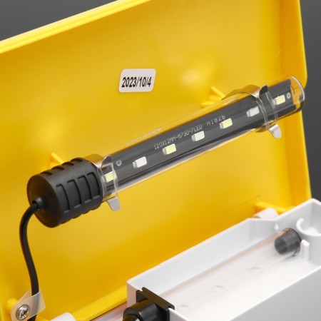 The Seastar HX-180F Aquarium includes: LED lamp, filter, 3.5 l, yellow-5