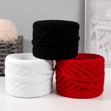 Knitted yarn set No. 3, 3x30 m/100 g, width 7-9 mm (white, black, red)