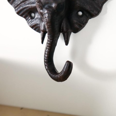 Decorative metal hook "Elephant" 12x13x5 cm-2