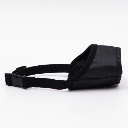 The muzzle is textile, size 2 (length on the nose 4 cm, muzzle 20 cm), black-2