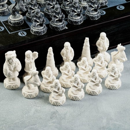 Chess "North" 32pcs/8cm, included figures and board-3