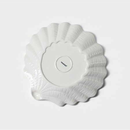 Porcelain dish Magistro "shell", d = 25.3 cm, white color-4
