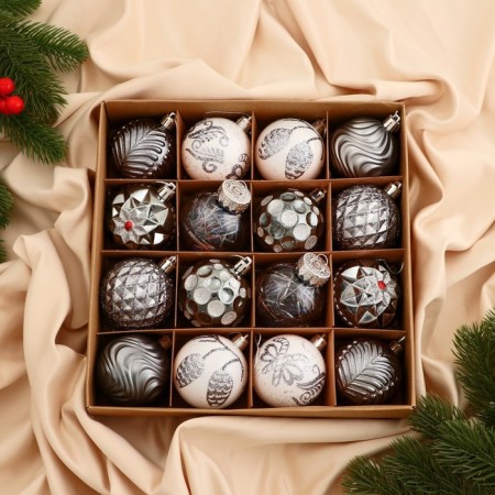 Set of balls plastic D-6 cm, 16 pcs "Melody of the Elites" Assorted, white silver