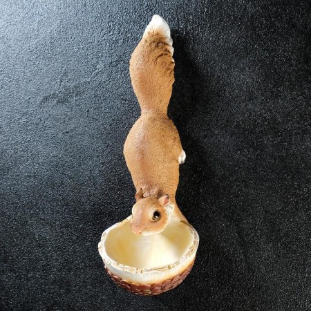 Squirrel-peer “Squirrel” good souvenirs from polystone, 11x35cm, street-1