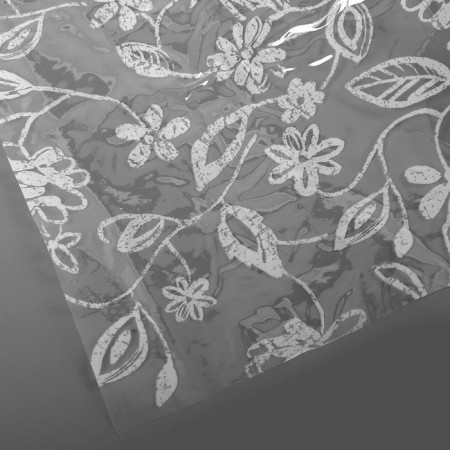 The tablecloth without the base is the elaborate "openwork", 132 × 220 cm, the color of mix-20