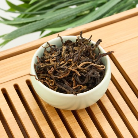 Chinese black tea "Selected Dan Hong", 100 g, 2023-4