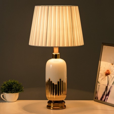 Maestro table lamp E27 40W white-gold 28x28x53 cm Risalux-1