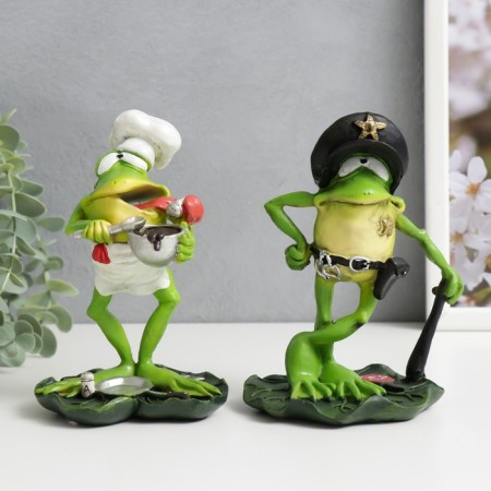 Souvenir Polystone "Frog - cook/policeman" mix 14.5x9.5x8 cm