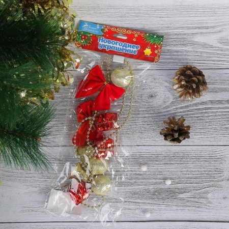 Beads for a Christmas tree 90 cm "bows, bells, gifts" red-gold-1
