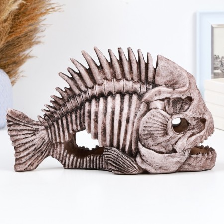 Figure "Piranha skeleton" 18x11x31cm-2