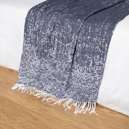 Valencia plaid 140x200cm, white/light blue, cotton 50%, polyester 30%, pan 20%