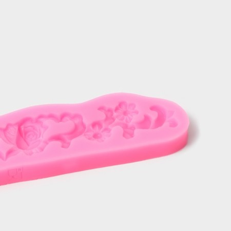 Mold Dolyana "Flower composition", silicone, 16.7 × 3.5 × 1 cm, pink color-2