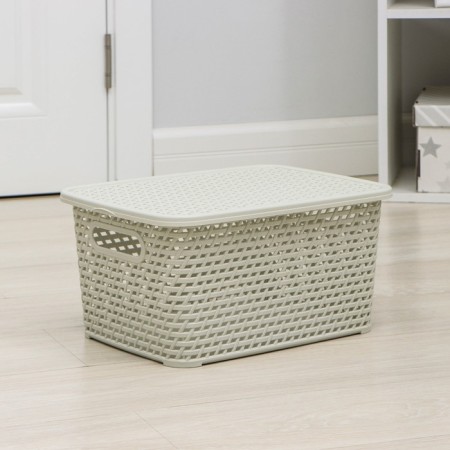 Storage box with a rattan lid, 13 l, 37 × 28 × 19 cm, white color