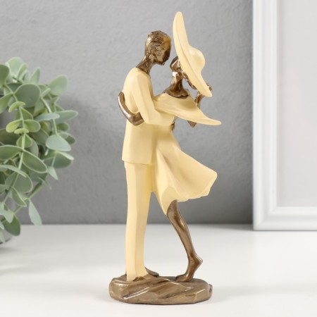 Polystone souvenir "couple in beige. Love" 7.5x5.5x19 cm-3