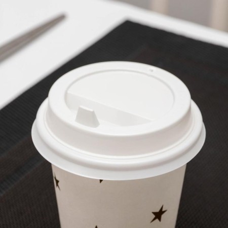 Disposable cover for a glass white with a nose, d = 8 cm