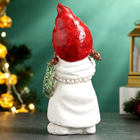 Figure "Girl with New Year's Wreath" 17cm-2