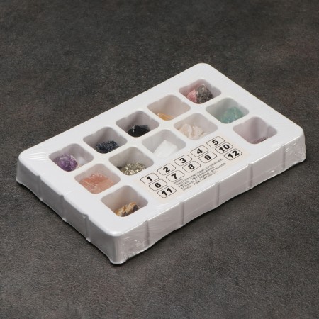 Collection of minerals, 12pcs-1
