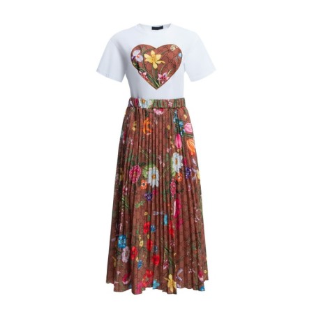 Women's costume (T -shirt/skirt), white/brown color, one size size-7