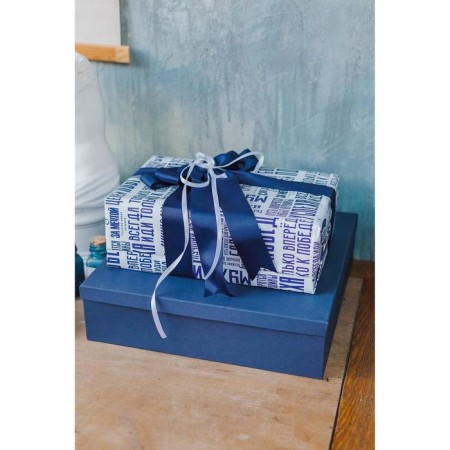 Glossy packaging paper "Big Victories", 60 x 90 cm-3