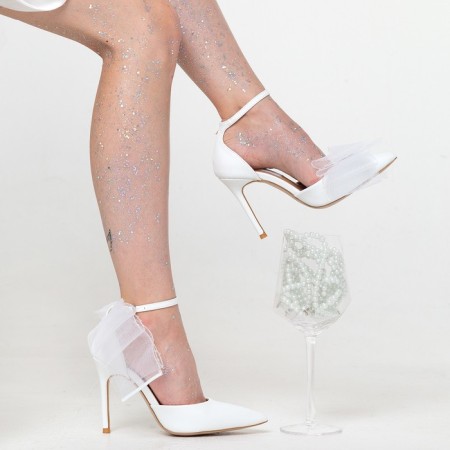 Women's shoes, white color, size 38-4