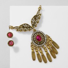 Set 2 objects: earrings, pendant “Wings”, white-raspberry color in black gold, 48 cm