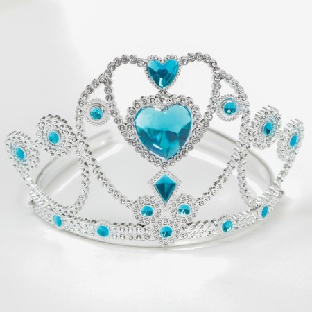 The set is "the most beautiful", cold heart, in a box, with shoes-3